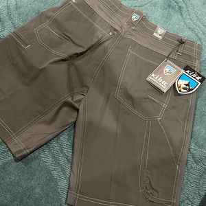 NWT KUHL Radikl Fuzr short in Carbon size 32